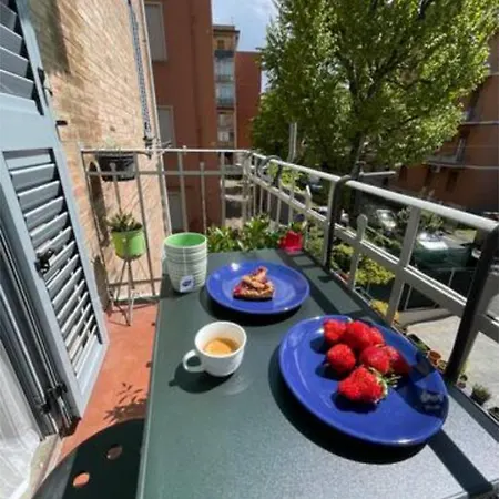 Apartment Bolognina Comfort Near To The Station And The Fair