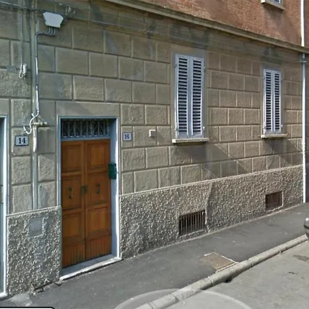 Apartment Bolognina Comfort Near To The Station And The Fair *